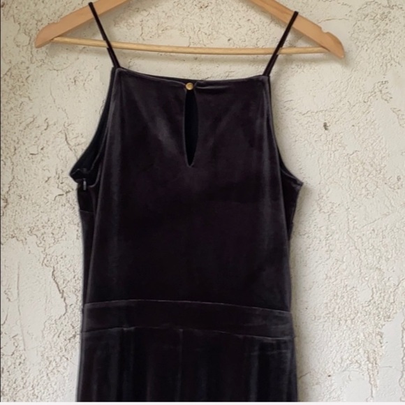Velvet Black Halter Jumpsuit Size 4,6,8 - Picture 4 of 7